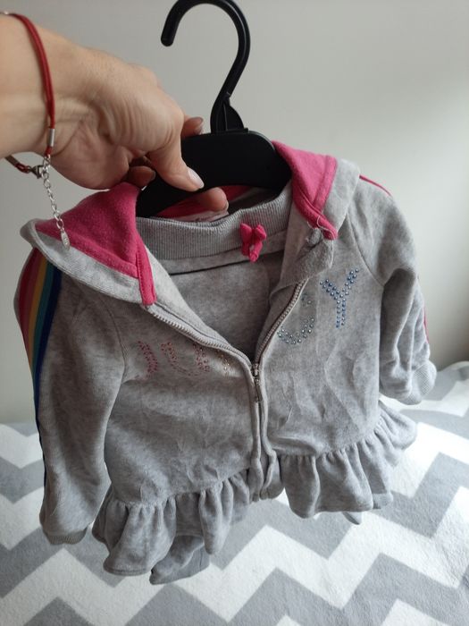 Dres welurowy z baskinką 86