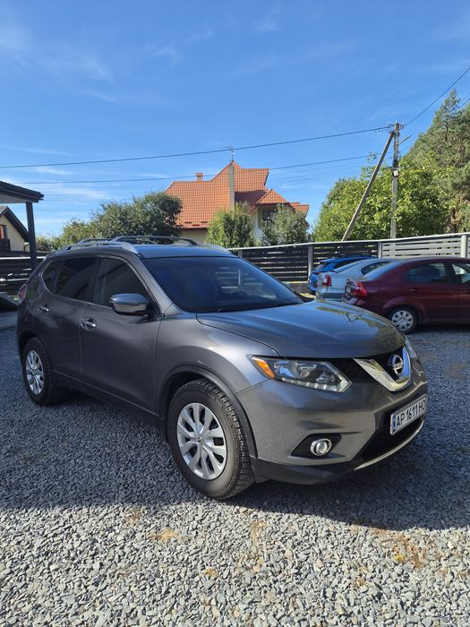 Продам Nissan Rogue