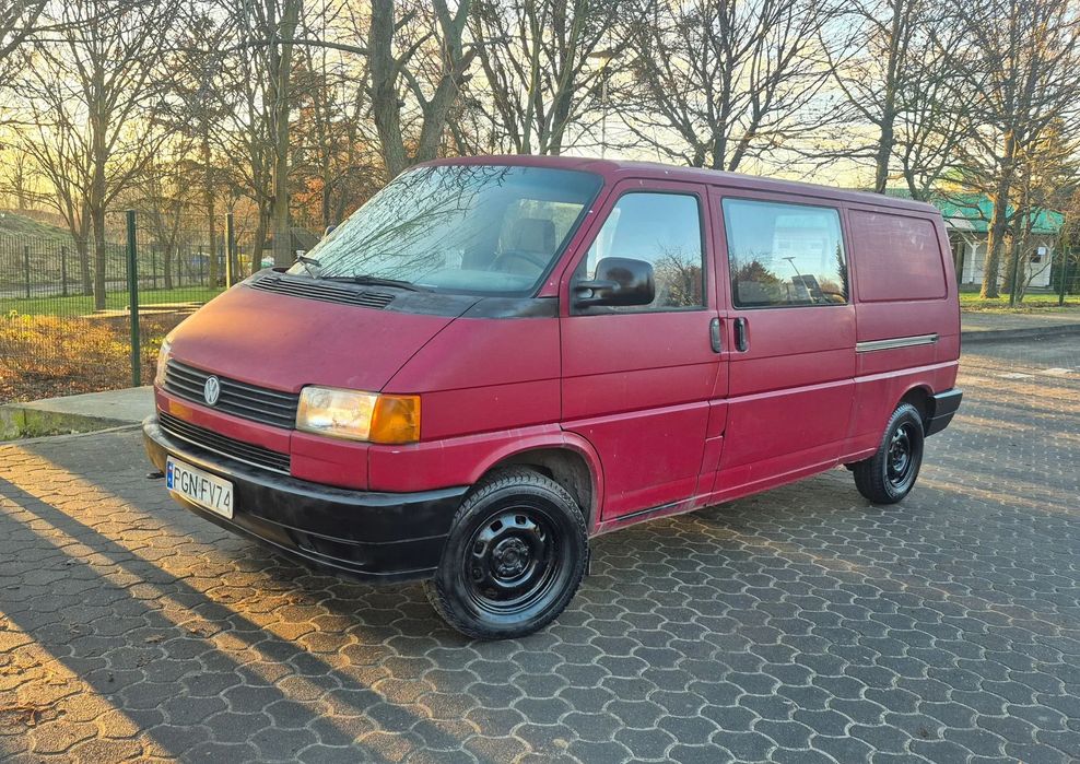 Volkswagen T4 long  Podwójne boczne drzwi przedłużona wersja hak zdrowe progi