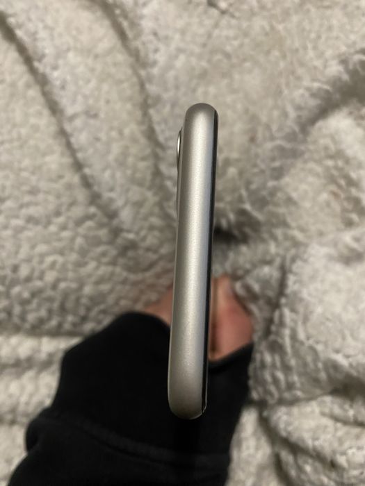 Iphone 11 чудовий стан icloud lock айфон