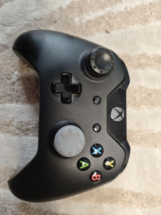 Wielki Zestaw Xbox One X 1TB | 2 Pady | BOX | KINECT v2 + Adapter + 6 Gier