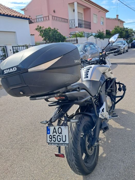 CF moto 650 MT - de  Garagem