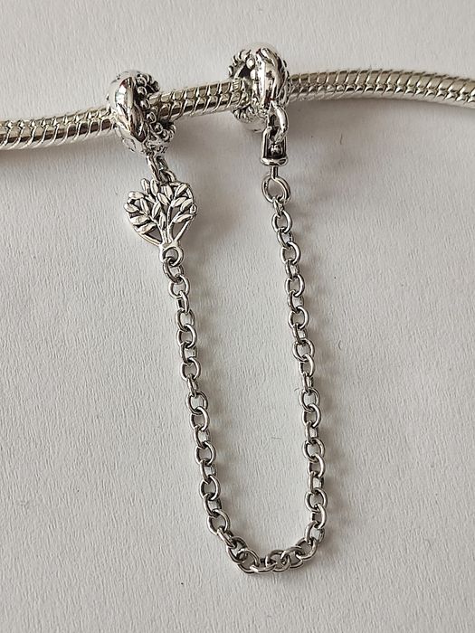 Piękny łańcuszek zabezpieczający srebro drzewo rodziny family love