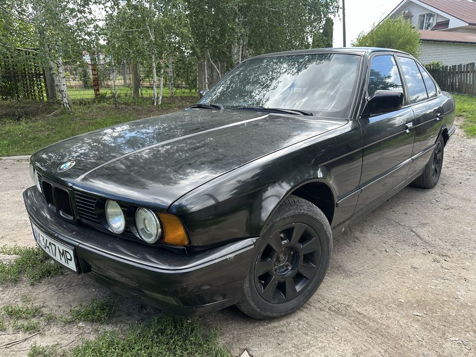 Продам BMW 520 e34