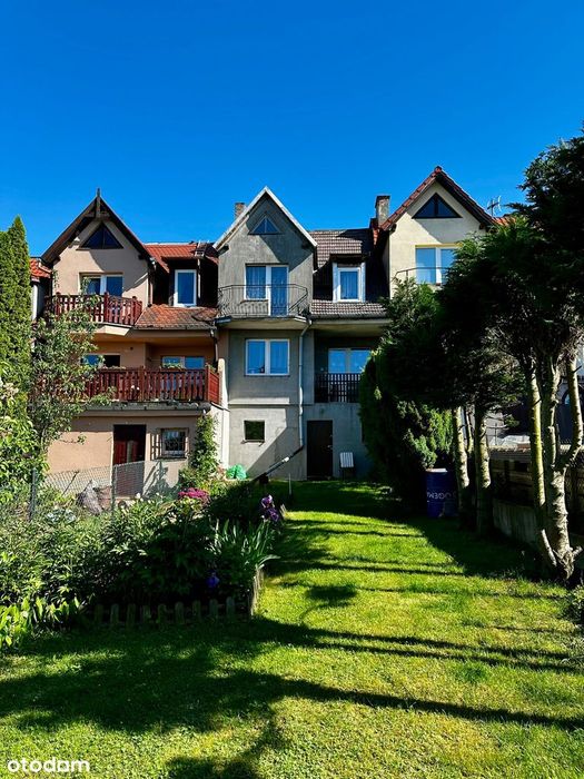 Dom szeregowy z ogrodem i garażem - Trzebnica - 105,7 m²