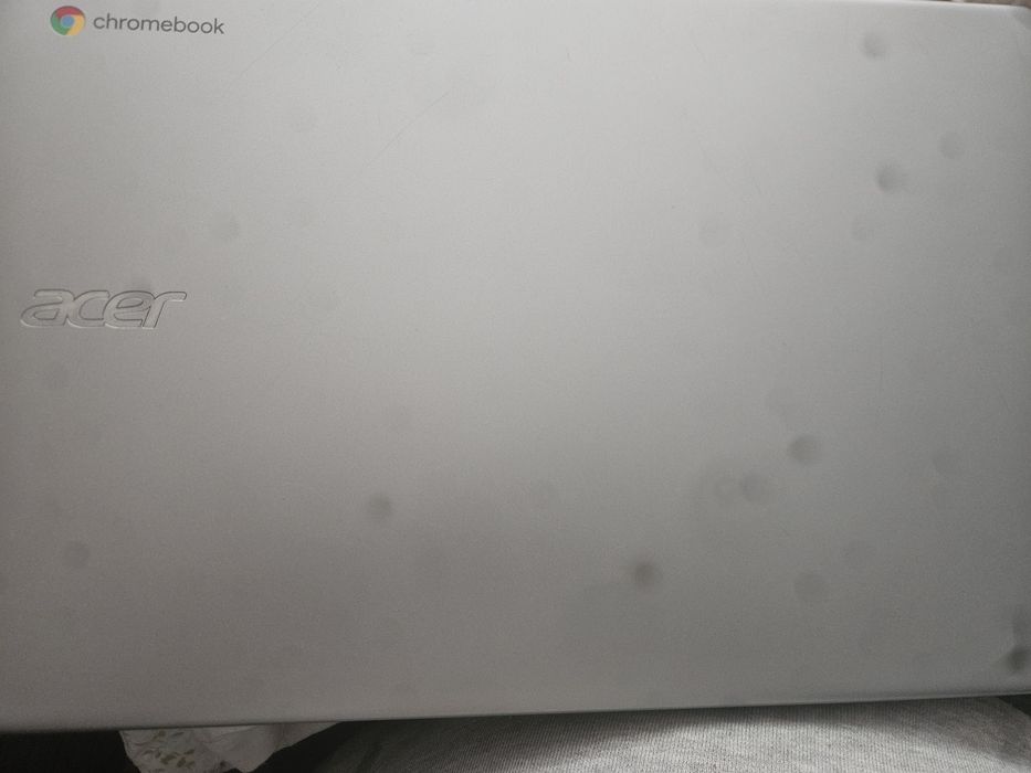 Sprzedam laptopa acer