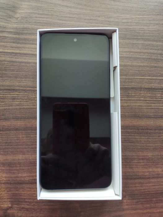 Xiaomi Redmi 12 на 8+8/256 Гб