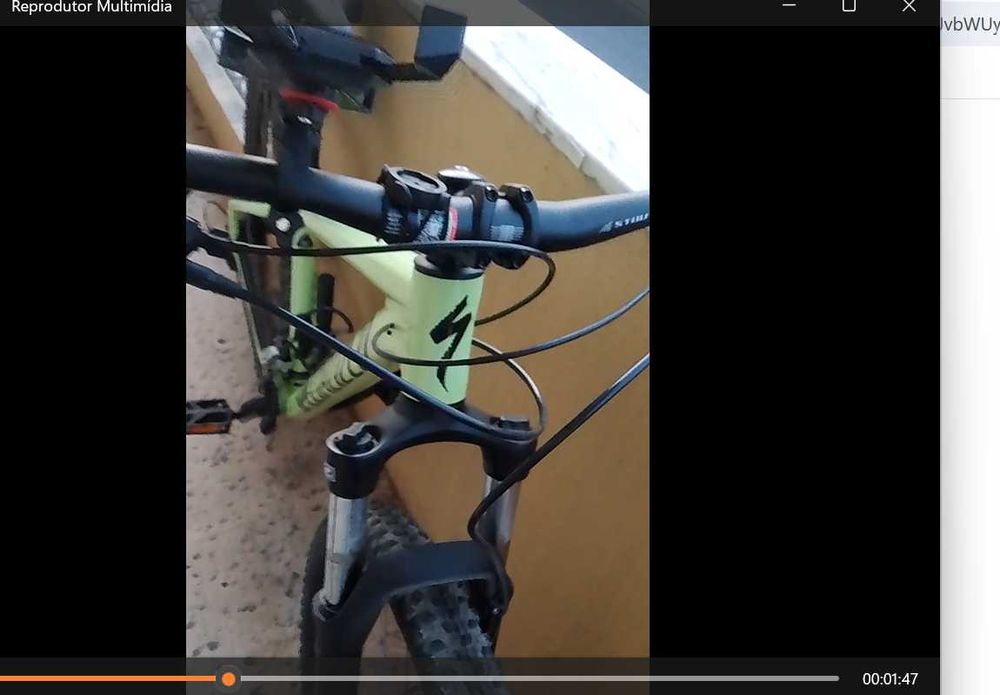 Vendo uma bicicleta nova  Specialized Rockhopper  Sport 29 Número de série  WSBC011135844T  Comprado  24/04/2024