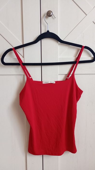 Bluzka na ramiączkach pull and bear czerwona rozmiar 36