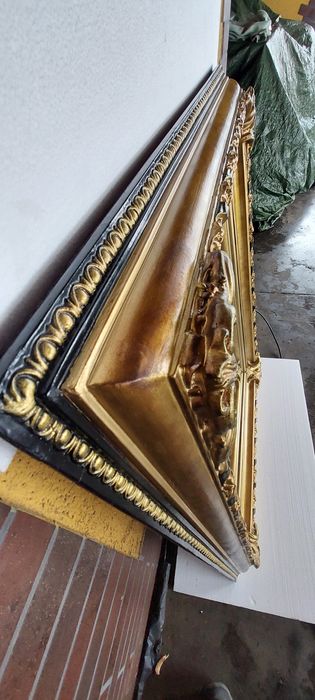 Lustro stare antyk w złotej ramie