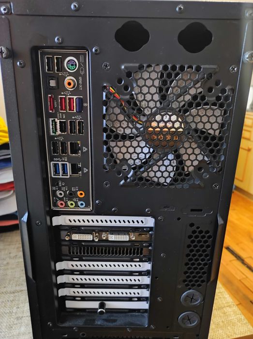 Komputer stacjonarny i7 2600k GTX 560tj 8GB DDR3 NOCTUA