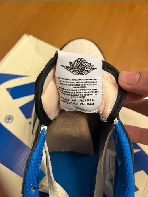 Jordan 1 Retro Low OG SP Fragment x Travis Scott R.42