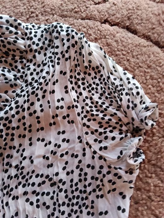 Elegancka bluzka zapinana rozmiar XL firmy Allison Taylor