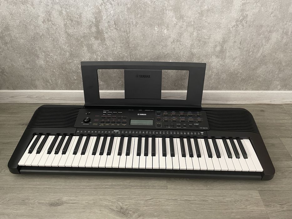 Синтезатор Yamaha PSR-E273
