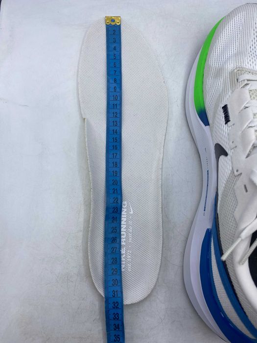 Кросівки чоловічі nike vomero 17 (fn1139-100) оригінал