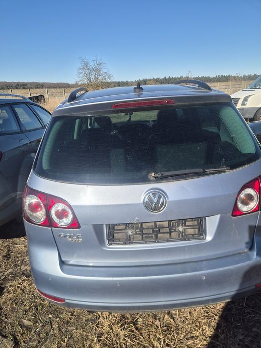 Tylna klapa vw golf  V plus