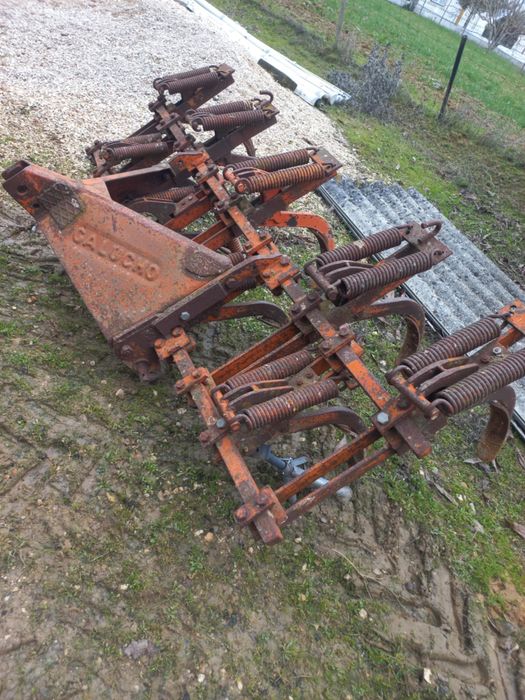 Vendo escarificador Galucho 9 bicos