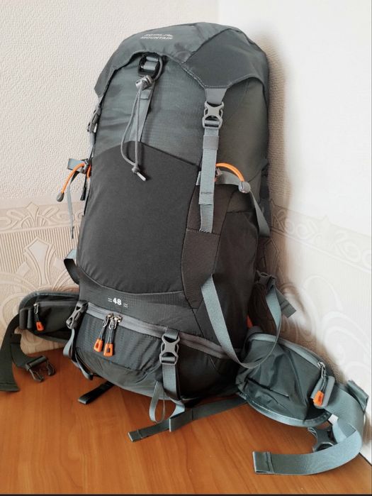 Трекінговий рюкзак 48+5l Royal Mountain