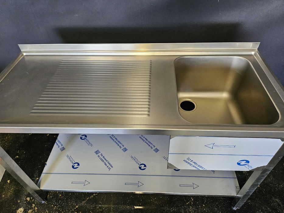 Bancada em inox com lava loiça grande