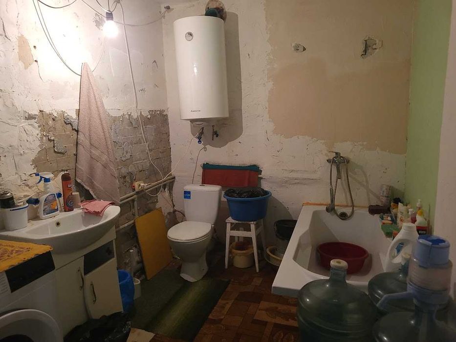 Красилівка продам 1 кім.квартиру37 м.