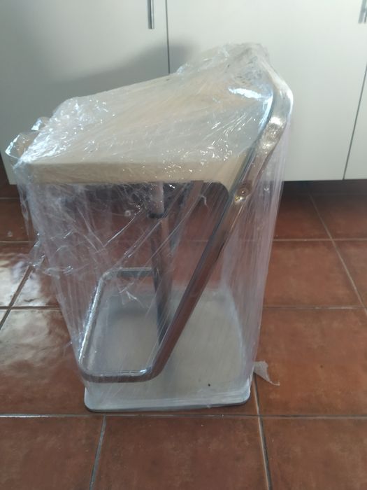 Bancos cozinha elevatório