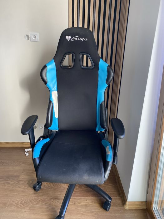 Fotel gamingowy genesis