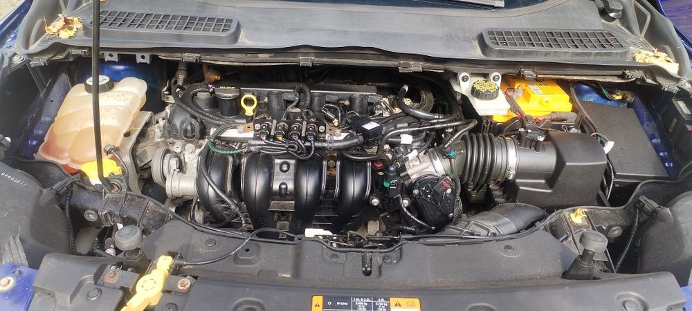 Продам Ford Escape 2.5 Г/Б
