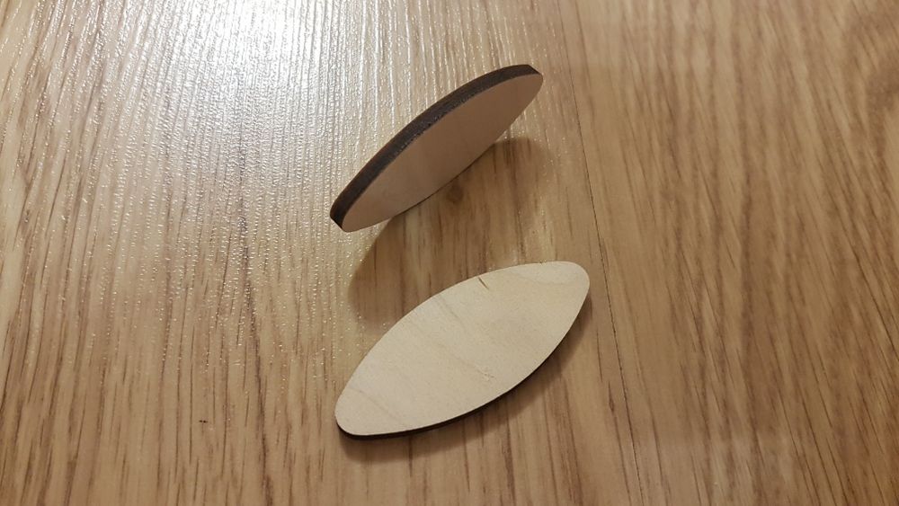 Плоские шканты, ламели, крепеж для сборки мебели и столярных работ.