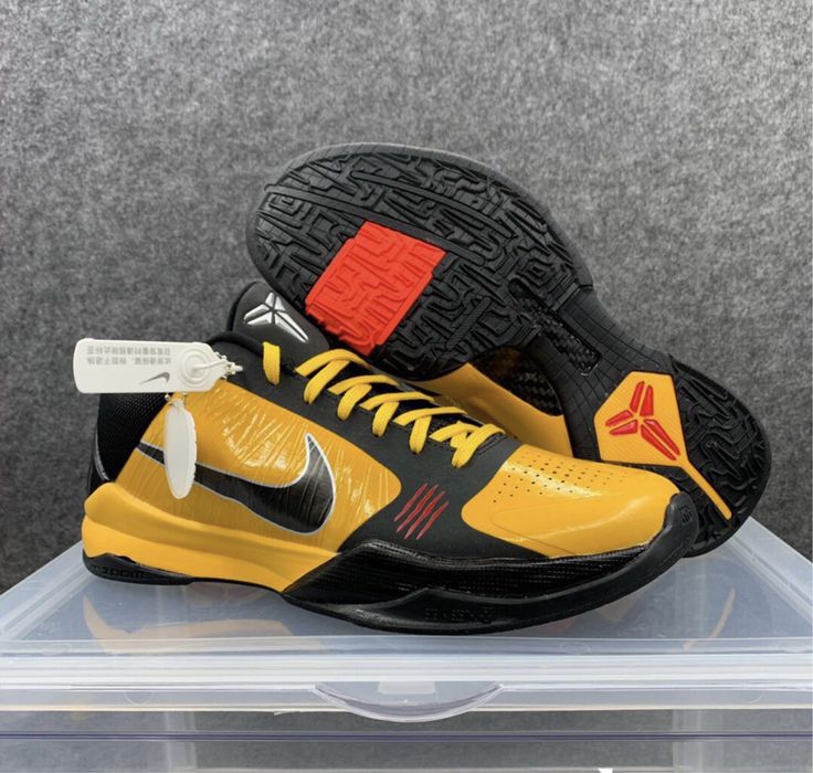 Nike Kobe 5 Bruce Lee