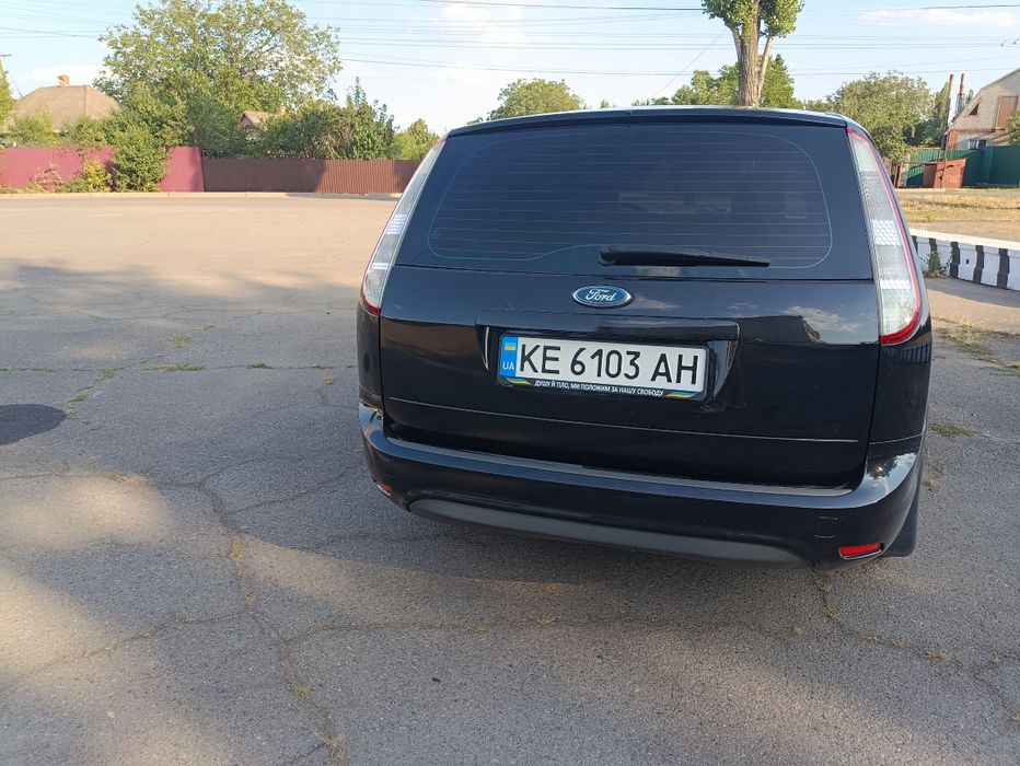 Продам Ford focus 2 1.6i