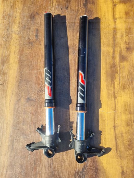 Lagi do KTM 1290 Super duke GT prawa lewa