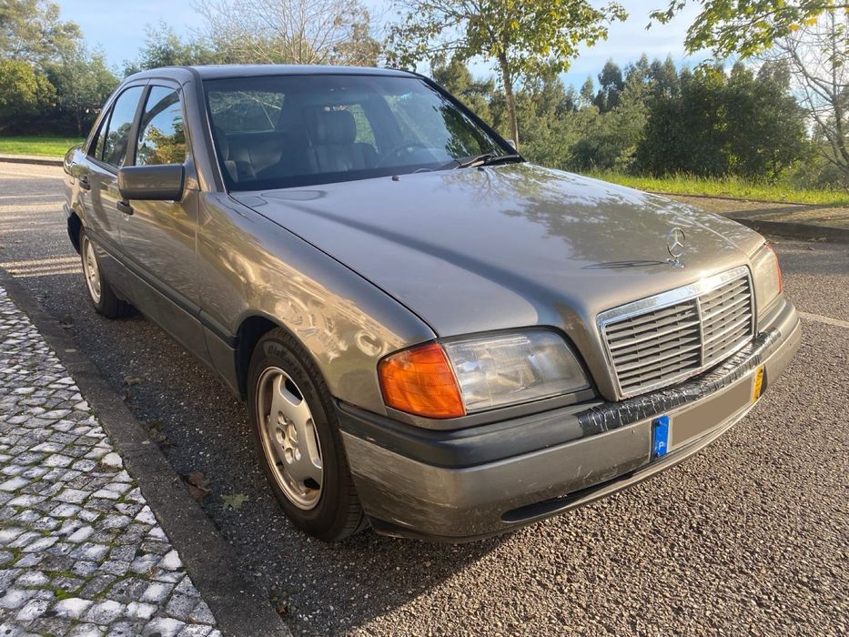 MERCEDES BENZ - C220 Diesel W202