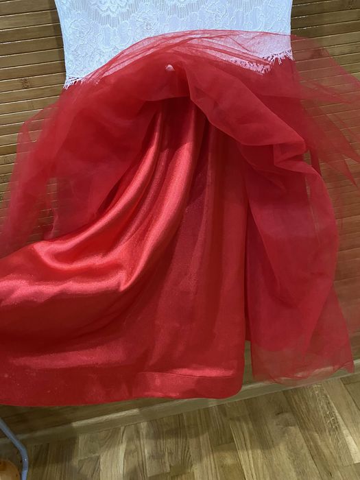 Продам сукні Famely look