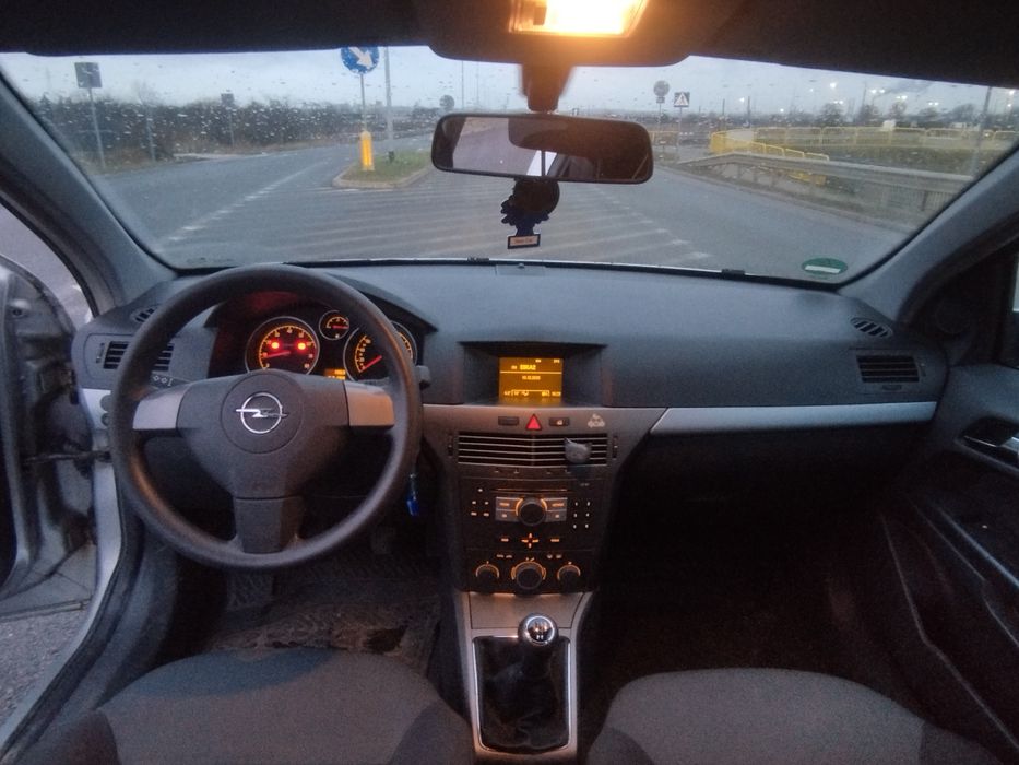 Opel Astra H 2005 R