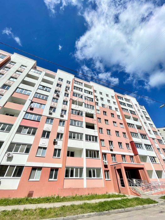 Продам 1к квартиру под чистовую отделку ЖК "Птичка" (21552)