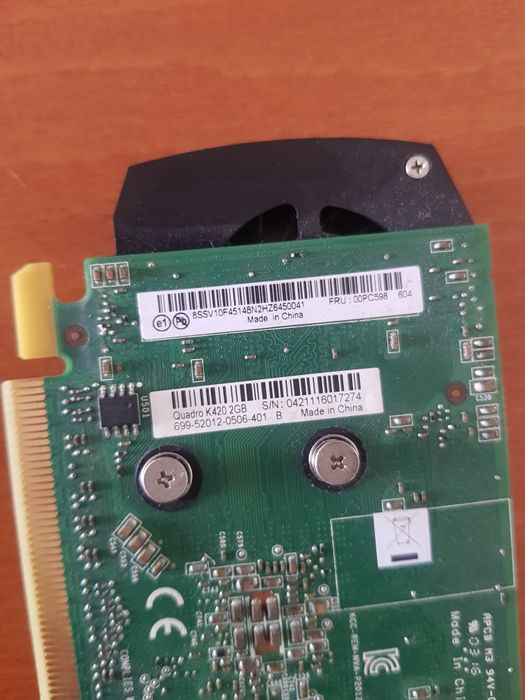 Placa grafica Nvidia 2GB