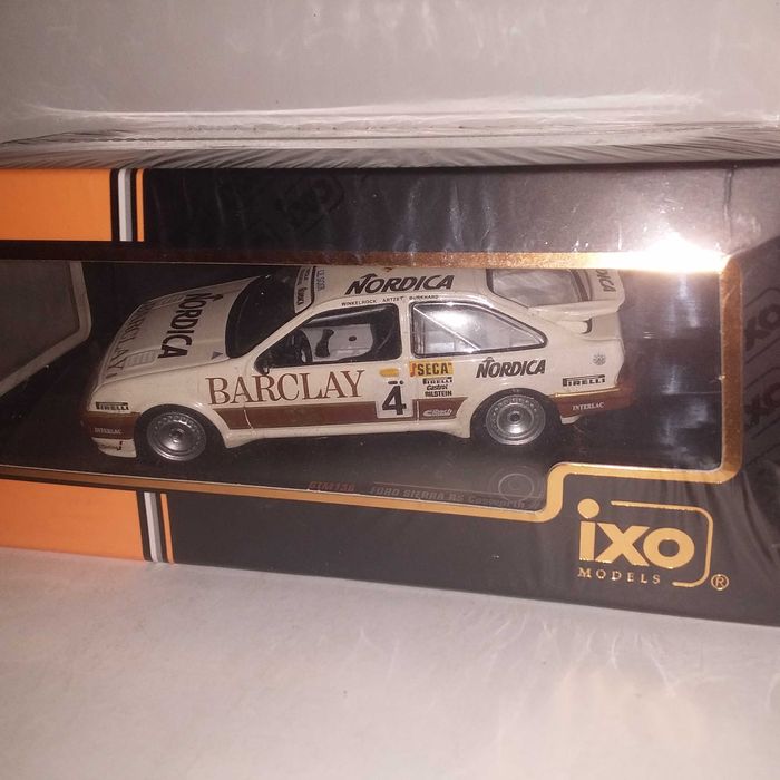 Ford Sierra RS Cosworth 1:43 IXO