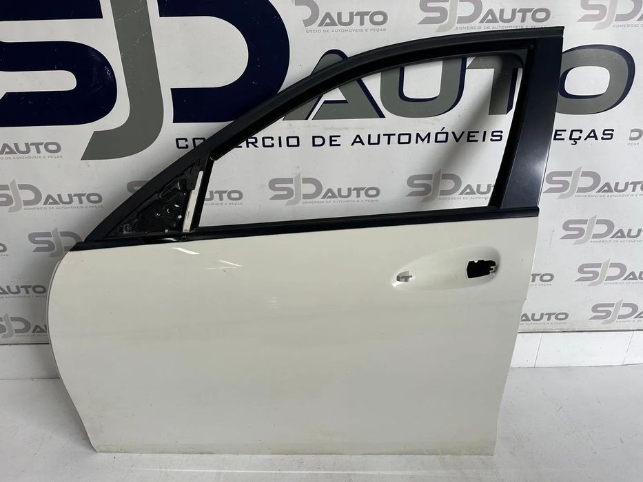 Porta Frente / Trás Direita / Esquerda - Mercedes C (W204)