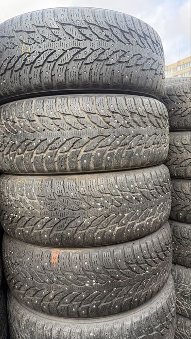 235/55/19 Nokian Hakkapeliitta 9