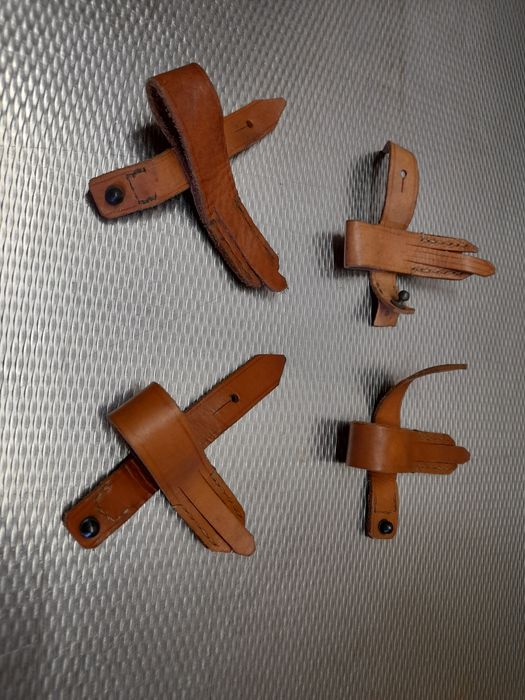 Żabka noża szturmowego wz. 55 skórzana pasek