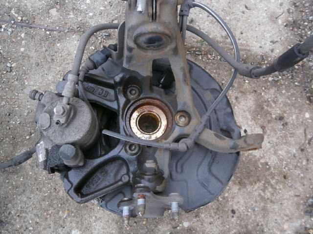 vw golf VII 1,0 tsi zwrotnica macpherson lewy prawy