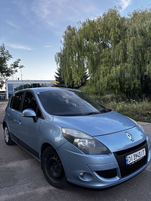 Продам Рено Сценік 3