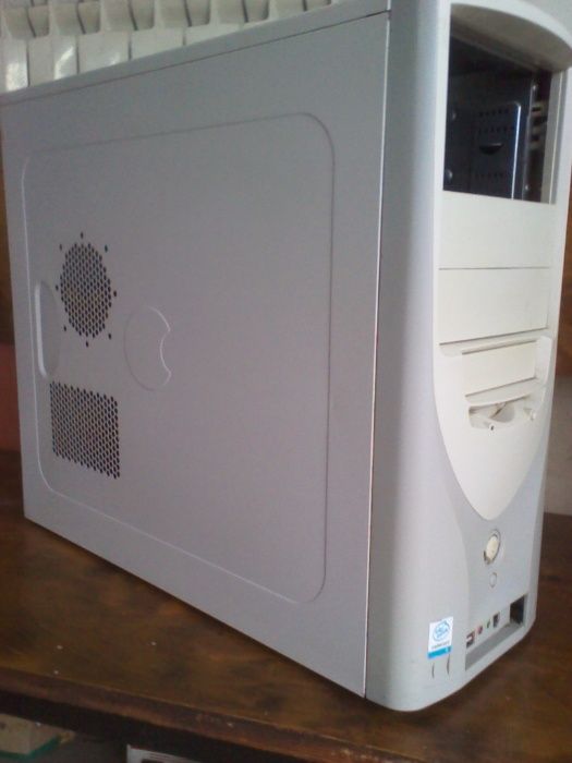 GIGABYTE GA-945GZM-S2 + Intel® Xeon® 5160 (3.1GHz/4MB/1333 MHz) + 2Gb