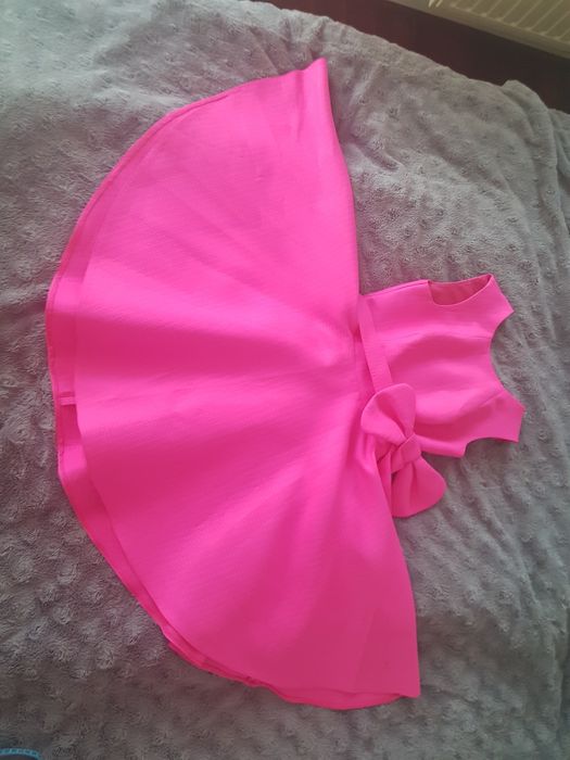 Elegancka suknia sukienka fuksja r. 36 EMO