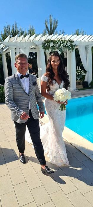 Suknia ślubna Demetrios