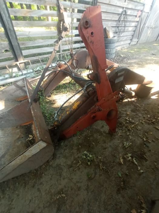 Навантажувач (ковш) кунг на трактор колісний 35 тисяч грн