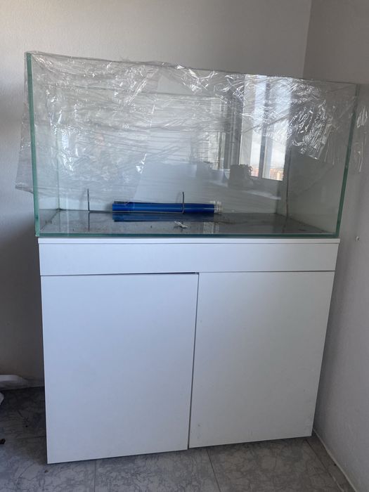 Aquario de 250L com movel