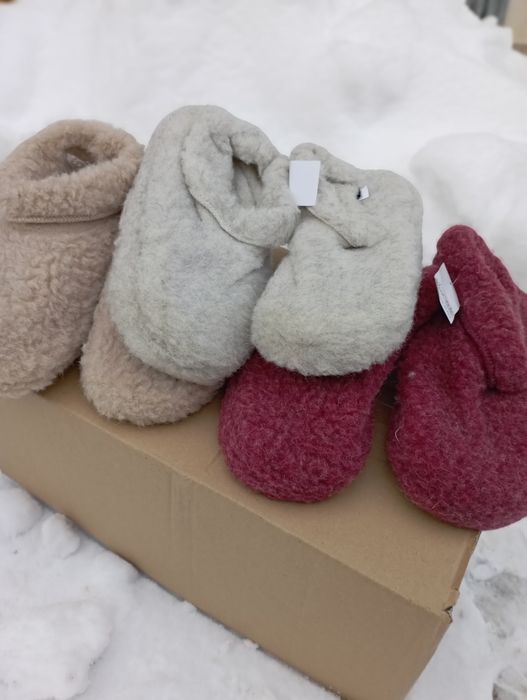 Kapcie wełniane ciepłe naturalne rozm 43-44 idealne na prezent polskie