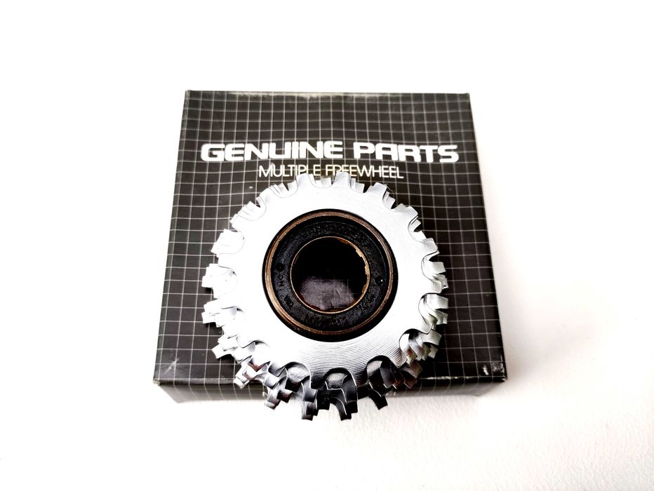 NOWY WOLNOBIEG Shimano MF-Z012 6 speed NOS Retro Vintage 16-21 Kraków