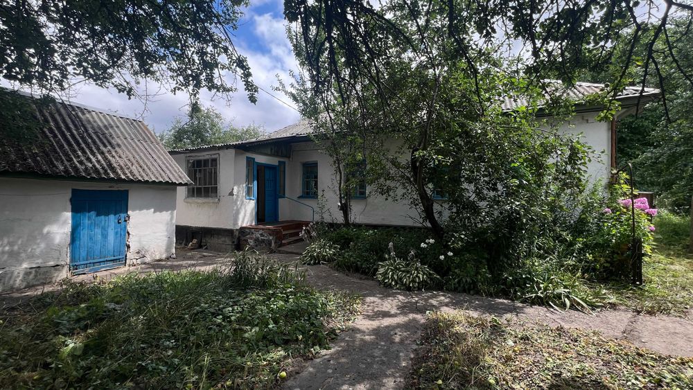 Будинок ПІД ЗНЕСЕННЯ та 25 соток у с.Княжичі 7 км до Києва